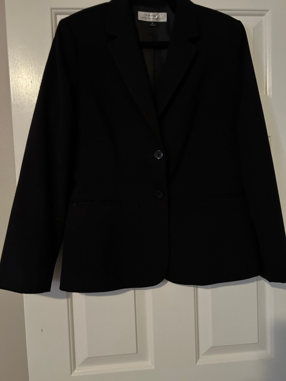 Tahari Black Women's Tailored Blazer